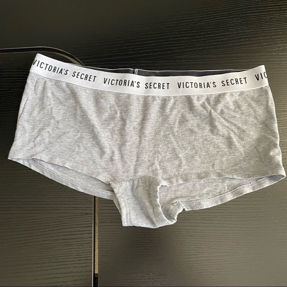 Victoria’s Secret Gray Logo Waist Boyshorts, XL
